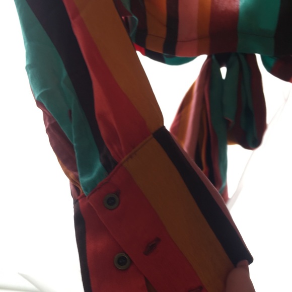 Forever twenty one long sleeved - Picture 2 of 3